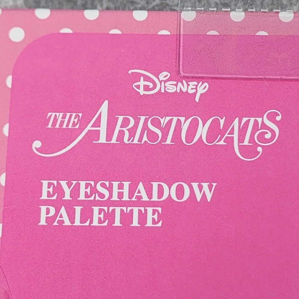 Disney Aristocats‎ Marie 12 Eyeshadow Palette Eye Shadow 0.48 Oz Taste Beauty